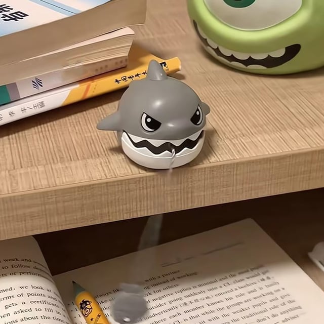 🦈Cool Shark Keychain🦈