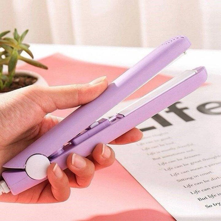 🔥Ceramic Mini Hair Curler（US adapter, not suitable for UK sockets）