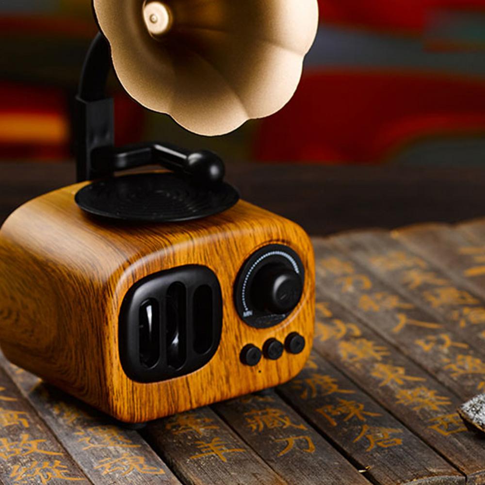 Retro Wooden Phonograph Bluetooth Speaker